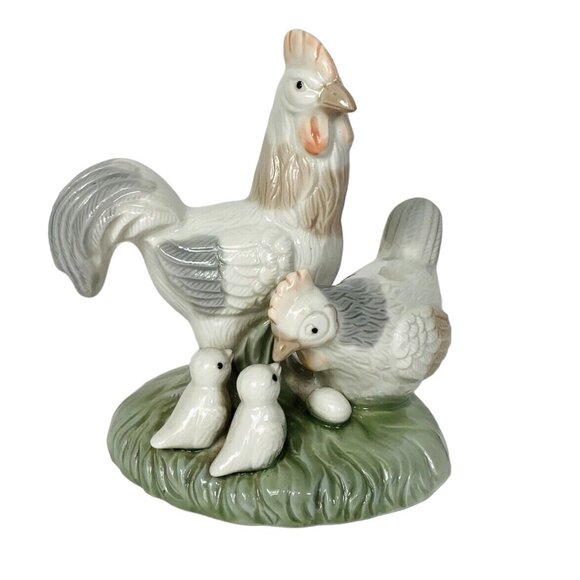 ArtMar Chicken Family Figurine Rustic Farmhouse Kitchen Decor Rooster Statue - Picture 12 of 12